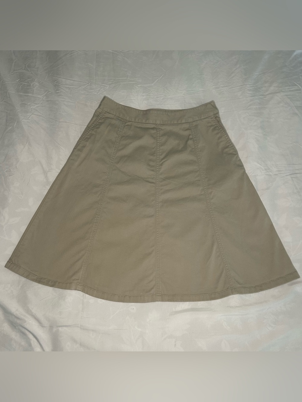 L.L. Bean Classic Fit Twill Skirt Women Petite 8 Tan Khaki Pockets Preppy A-Line